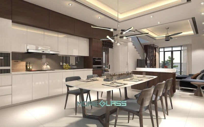 Trang trí nội thất phòng bếp liền phòng ăn hiện đại, sang trọng lấy tông màu trắng và ghi làm chủ đạo tạo cảm giác dễ chịu, thoải mái. Thiết kế nội thất phòng ăn cạnh bếp đep